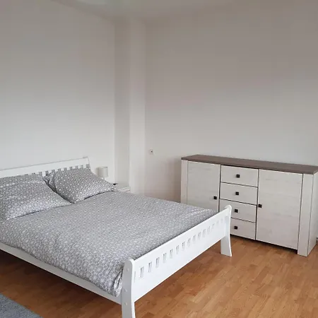 Sara Apartment
